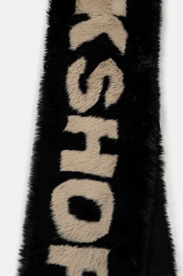 Tørklæde 032C Faux Fur Scarf With Lettering Sort | F24-UAW-3303-050, 2