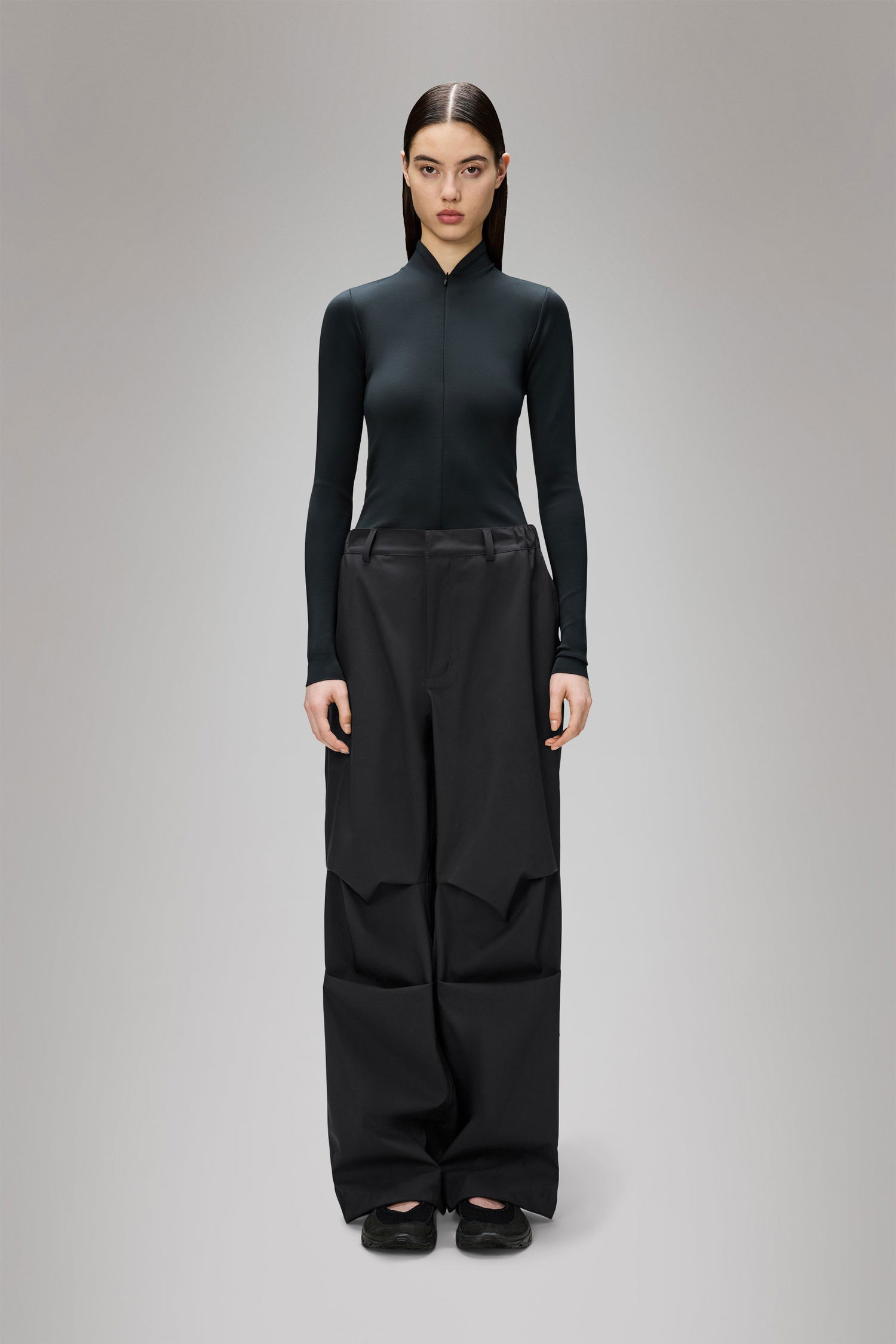 Cargo bukser Rains Rains Suva Hardshell Wide Leg Pants Sort | 12480-01, 1