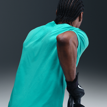 Handsker Nike Hyverse Dri-FIT UV Short Sleeve T-Shirt Grøn | DV9839-345, 1