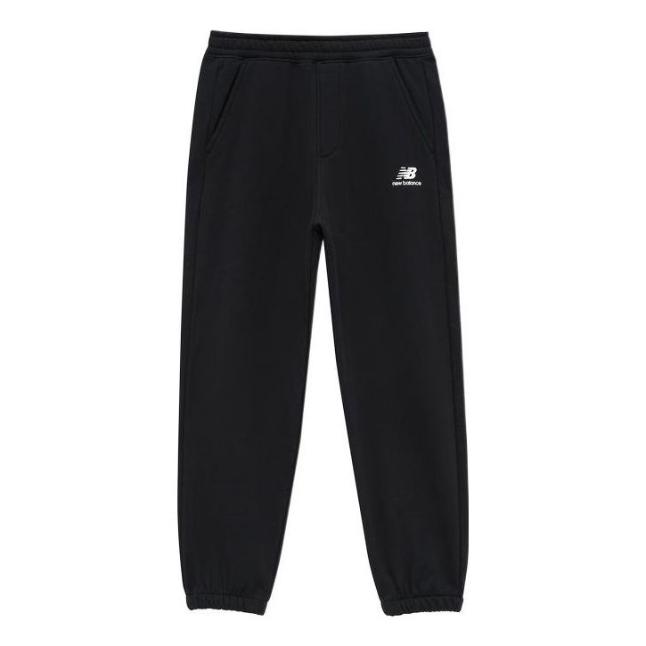Joggingbukser New Balance Essentials Stacked Logo Sweatpants Sort | AMP24383-BK