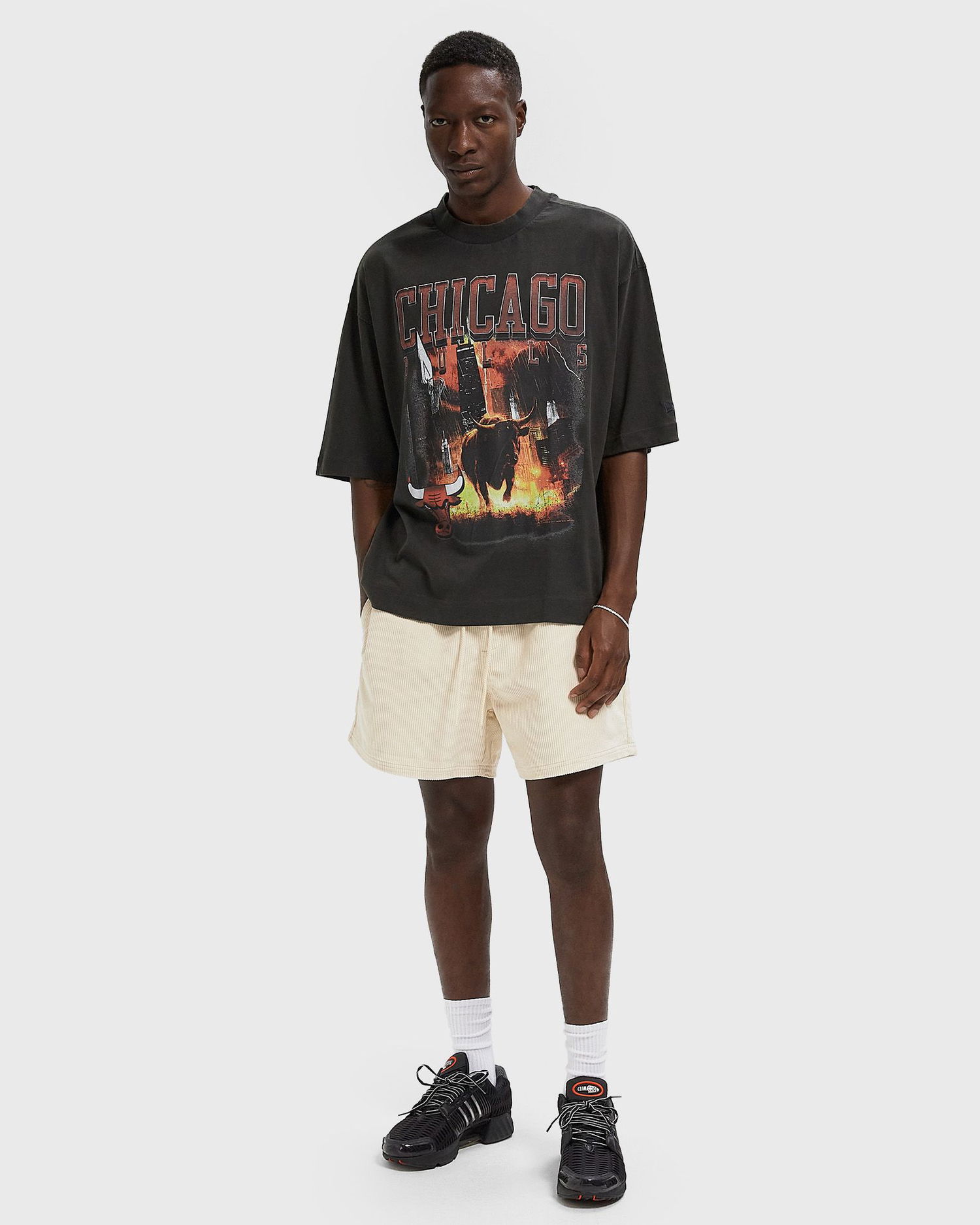 T-shirt New Era Chicago Bulls Graphic T-Shirt Sort | 60684355, 1