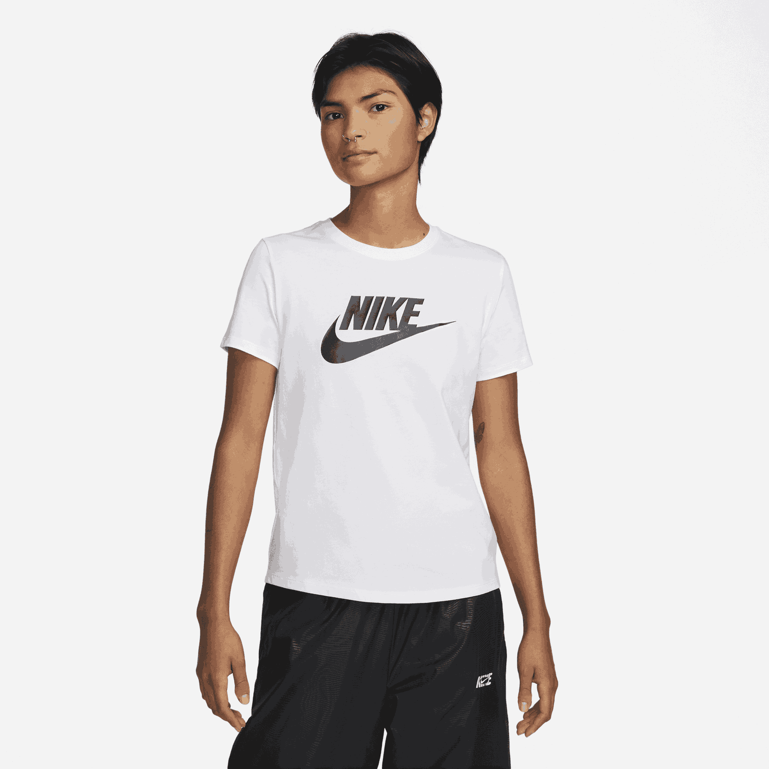 T-shirt Nike Sportswear Essentials Logo Tee Hvid | DX7906-100, 0