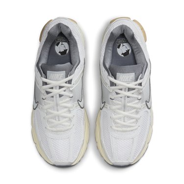 Sneakers og sko Nike Zoom Vomero 5 Hvid | FJ2028-101, 2