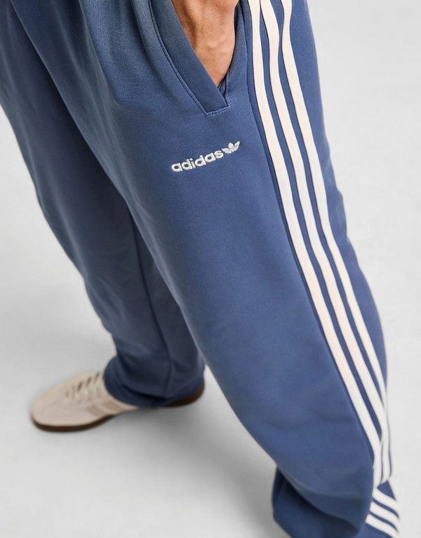 Joggingbukser adidas Originals adidas Originals First Track Pants Blå | KD9115, 1