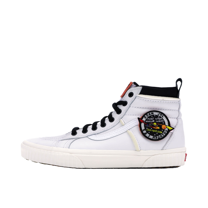 Sneakers og sko Vans Sk8-Hi MTE NASA Space Voyager True White Hvid | VN0A3DQ5UQ4