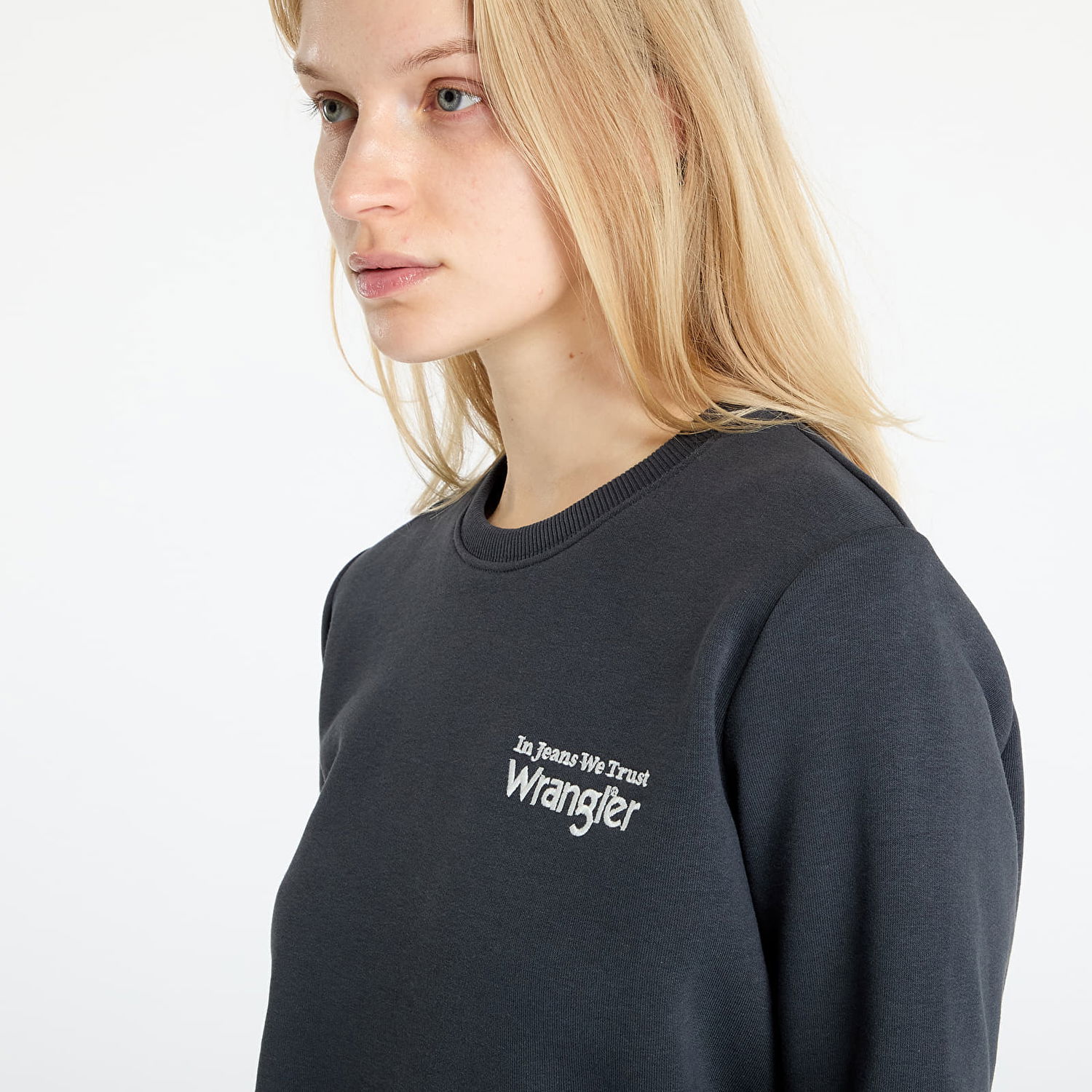 Sweatshirt Wrangler Regular Sweat Faded Black Sort | 112356510, 1