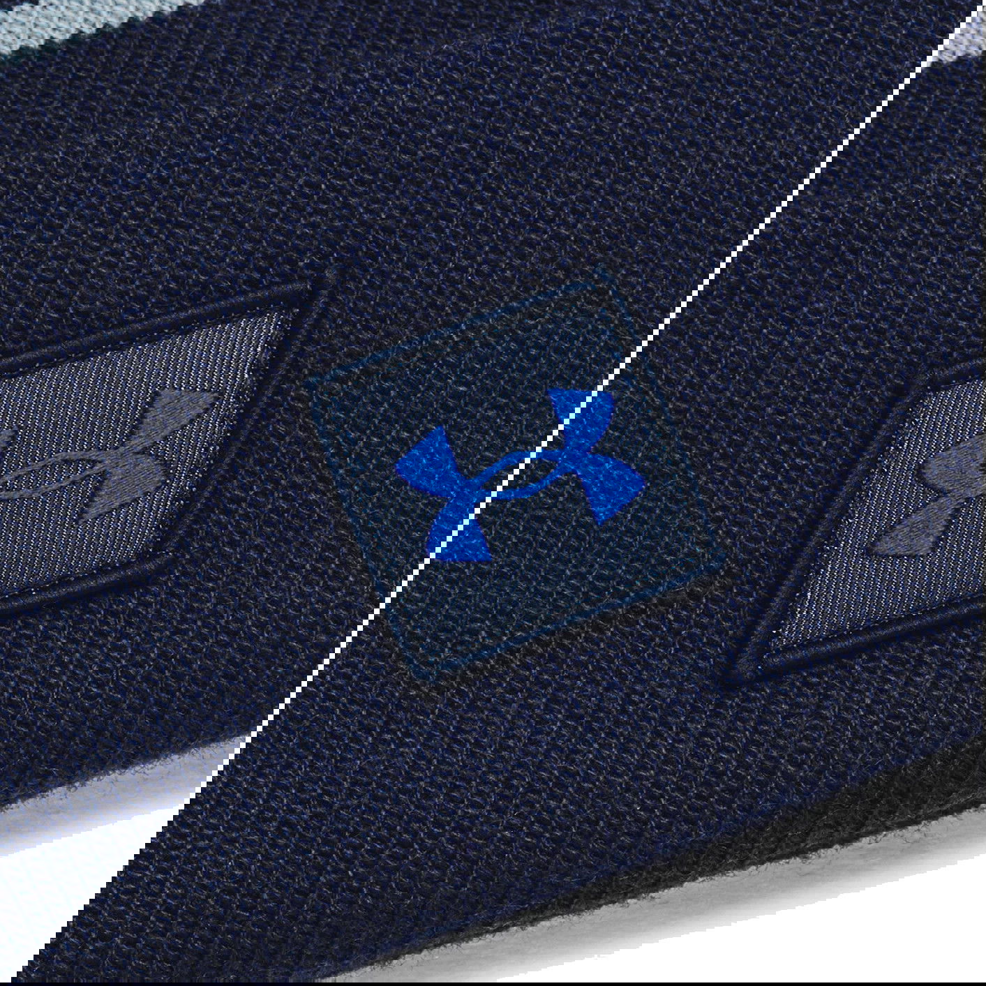 Beanie Under Armour UA Halftime Pom Mørkeblå | 1379985-410, 1
