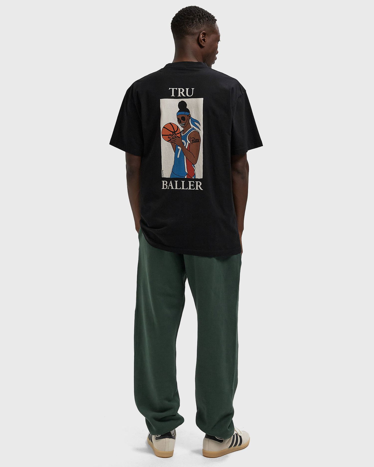 T-shirt Patta Basic Logo T-Shirt Sort | POC-AW25-1000-290-0082-001, 1