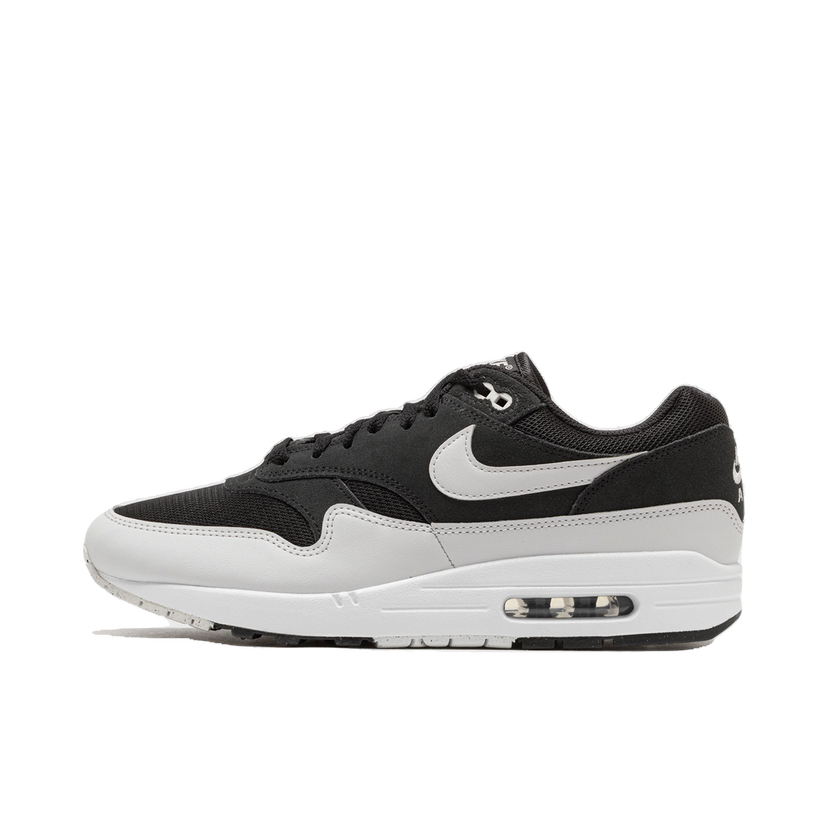 Sneakers og sko Nike AIR MAX 1 ESS 45 Sort | FZ5808-007