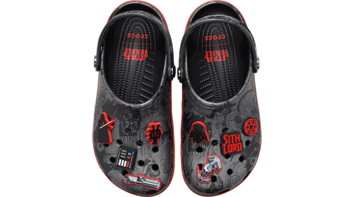 Sneakers og sko Crocs STAR WARS™ Dark Side Classic Clogs Flerfarvet | 211508-90H, 0