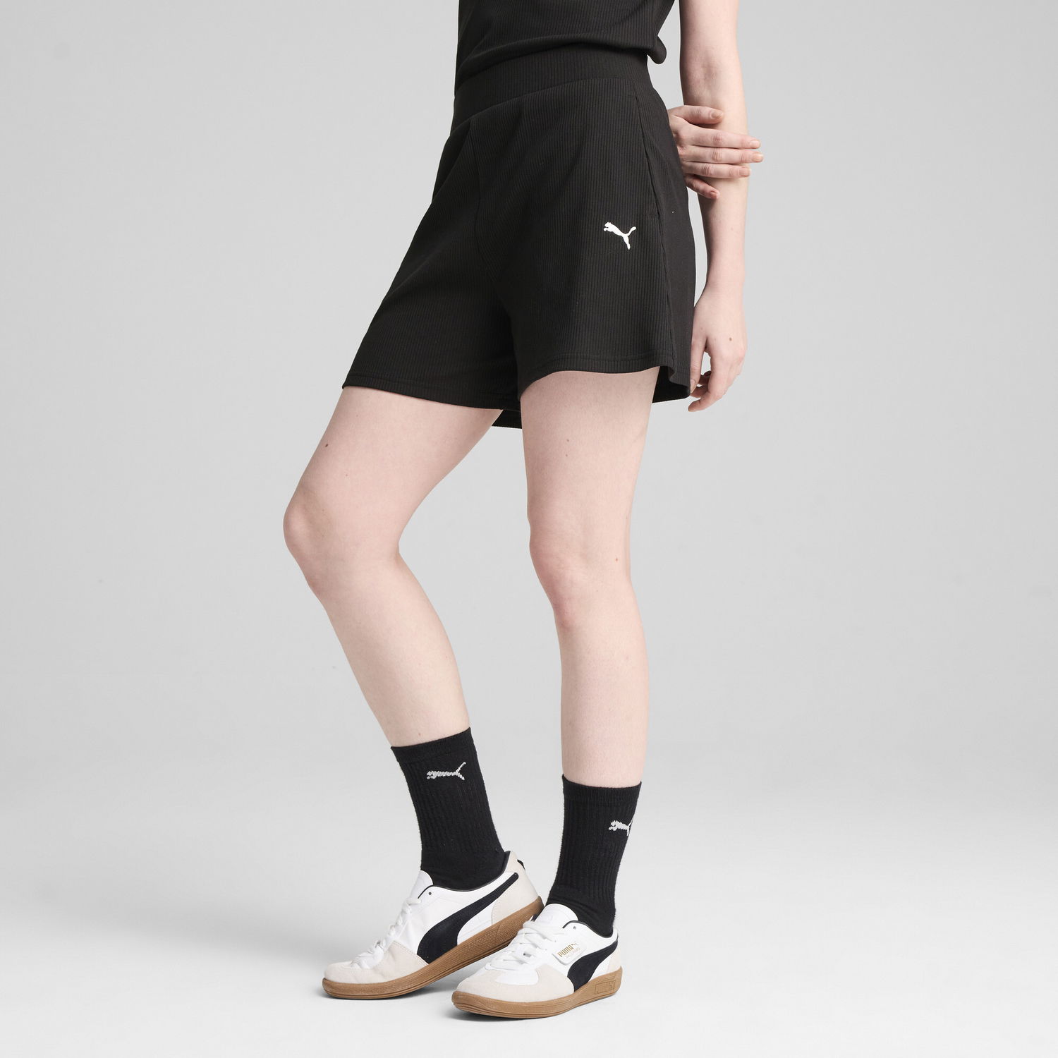 Shorts Puma ESS Elevated 5" High-Waisted Ribbed Shorts Sort | 685026_01, 0