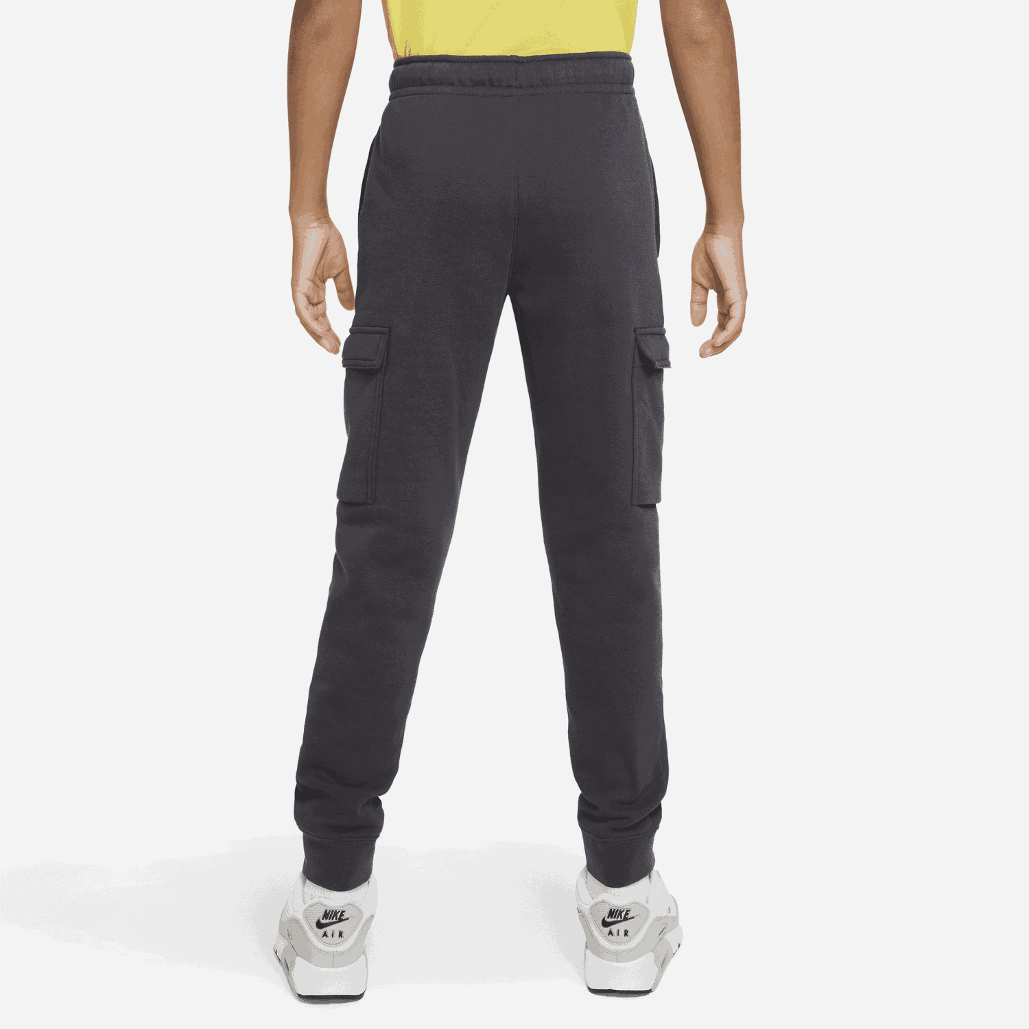 Joggingbukser Nike Sportswear Standard Issue Sort | FD1200-070, 1