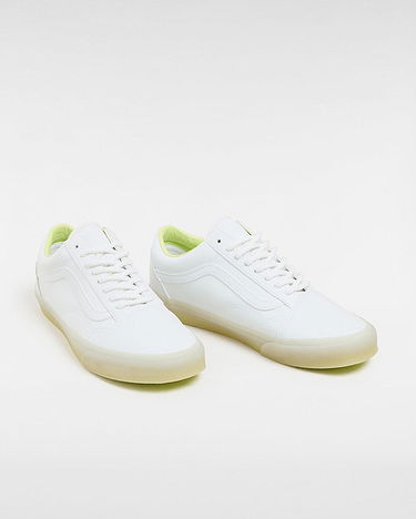 Sneakers og sko Vans Old Skool Shoes (glow To The Flo' White) Unisex White, Size 2.5 Hvid | VN0007NTWHT, 1