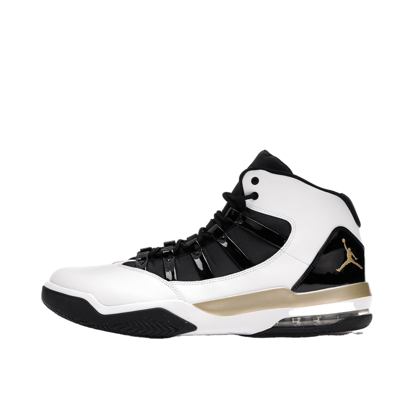 Sneakers og sko Jordan Max Aura White Metallic Gold Black Hvid | AQ9084-107