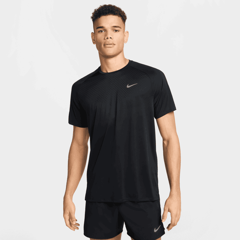 T-shirt Nike Stride Dri-FIT ADV Running T-Shirt Sort | HV5203-010
