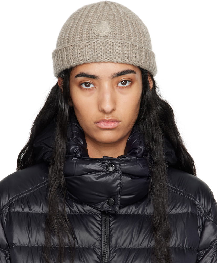 Beanie Moncler Taupe Virgin Wool Beanie Sort | J20933B00057M2039