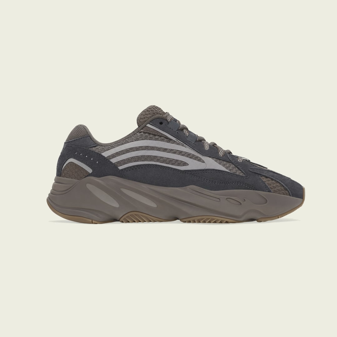Sneakers og sko adidas Yeezy Yeezy Boost 700 V2 "Mauve" Beige | GZ0724, 1