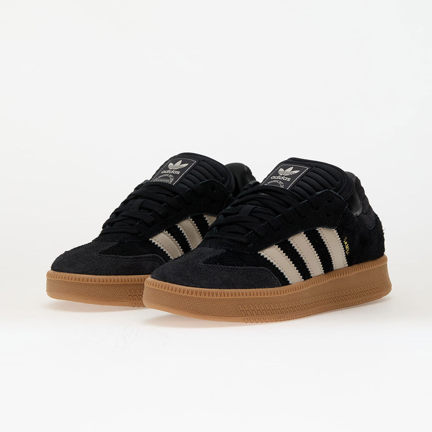 Sneakers og sko adidas Originals adidas Originals Samba XLG Sort | JS3825, 1