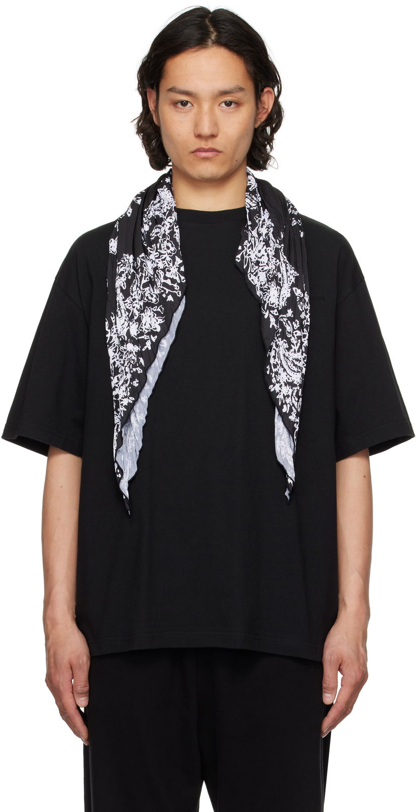 T-shirt We11done We11done Wrinkled Muffler T-Shirt Sort | WD-TT1-25-732-U-BK