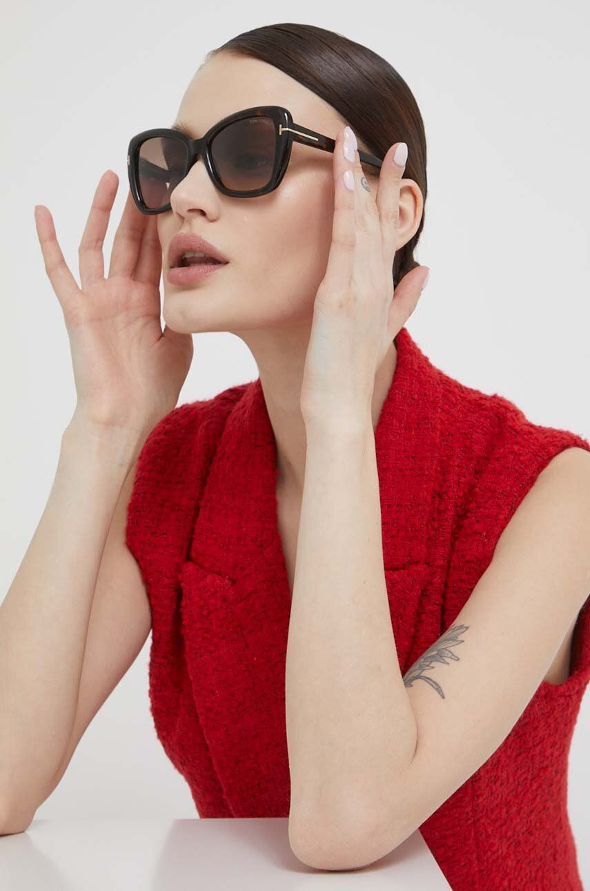 Solbriller Tom Ford Sunglasses Brun | FT1008.5552F, 0