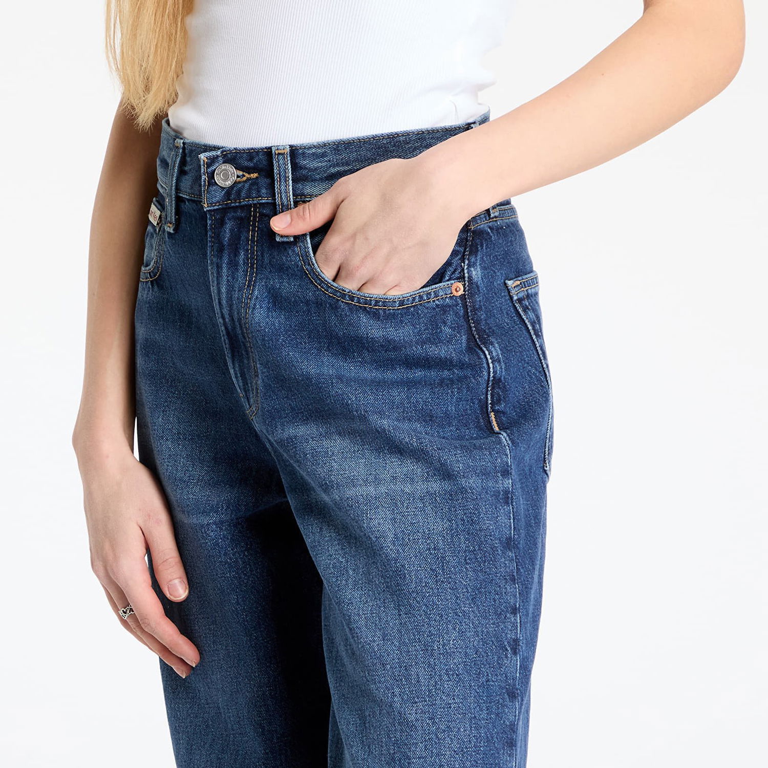 Jeans CALVIN KLEIN Calvin Klein Jeans The Wide Leg Tinted Jeans 31 Blå | LV047B933G VSM, 1