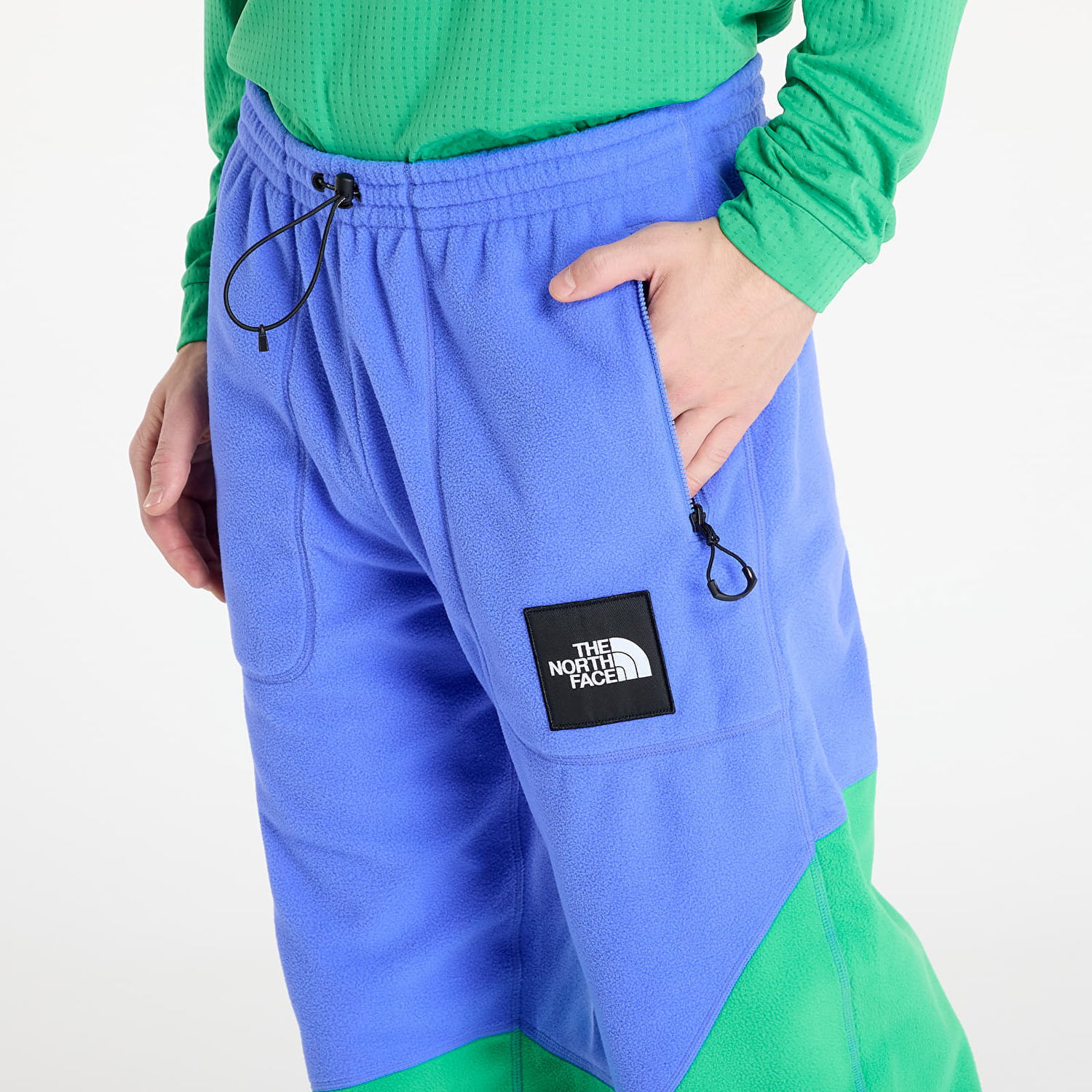 Joggingbukser The North Face Yinka Ilori x Fleece Pant Solar Blue/ Optic Emerald Grøn | NF0A89GG0IG1, 1