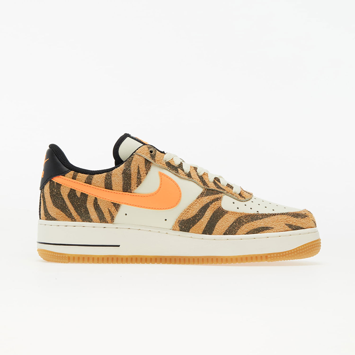 Sneakers og sko Nike Air Force 1 '07 Premium Orange | DJ6192-100, 1