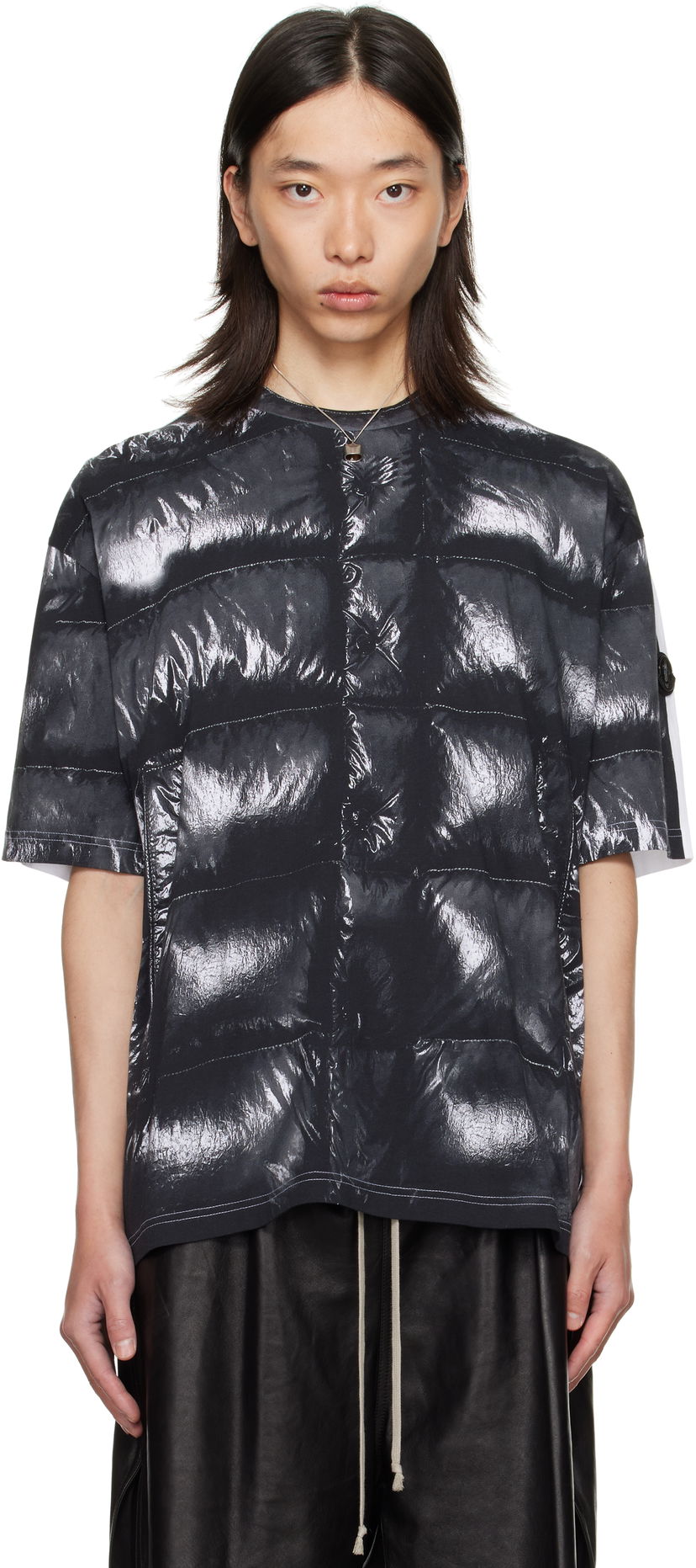 T-shirt Moncler Moncler Genius x A$AP Rocky Glossy Padded Short Sleeve T-Shirt Sort | K24048C0000189AYW