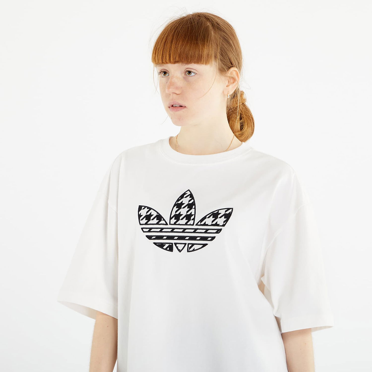 T-shirt adidas Originals Houndstooth Trefoil Infill Tee Hvid | IC5144, 1