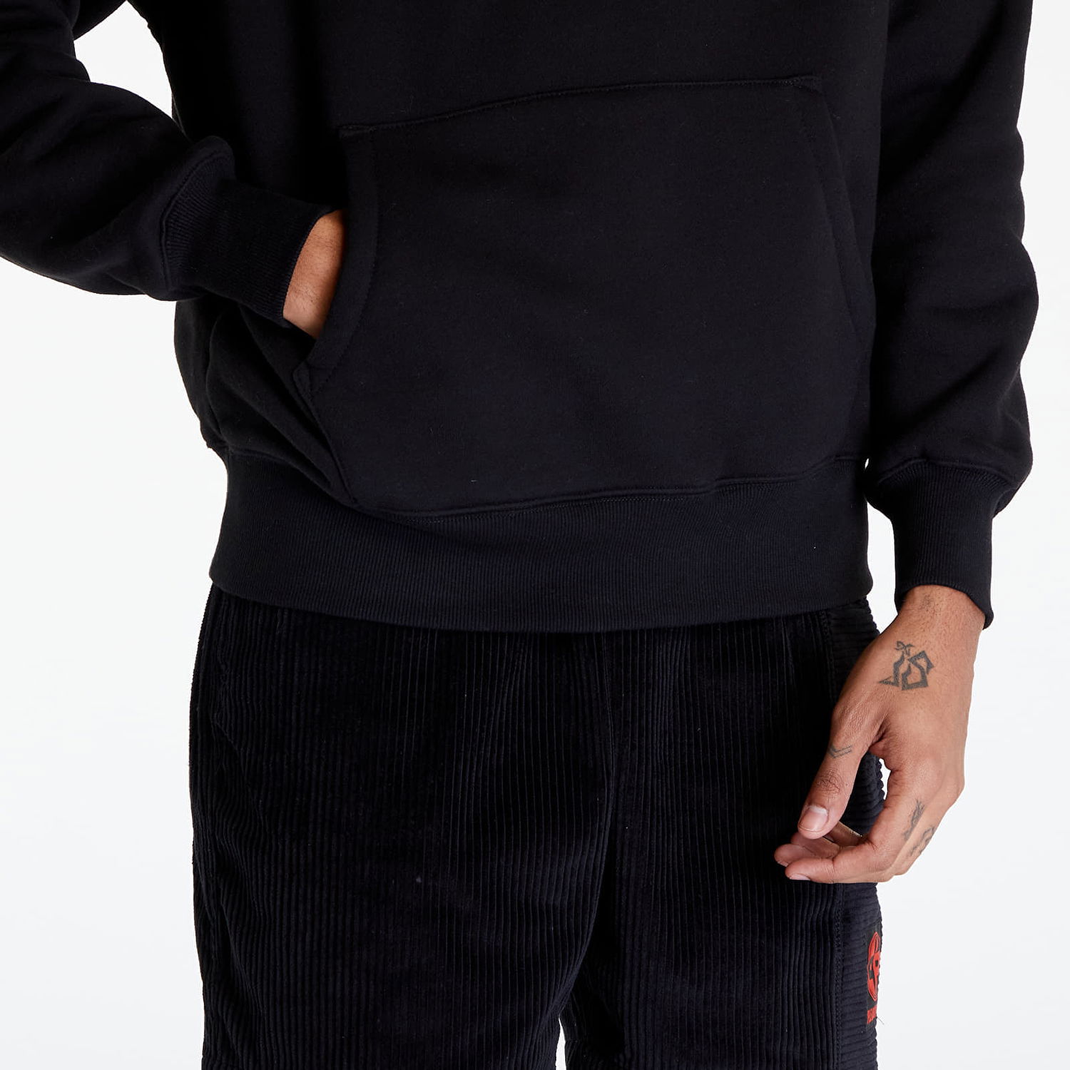 Sweatshirt Pleasures Cafe Hoodie Sort | P24SP026 BLACK, 1