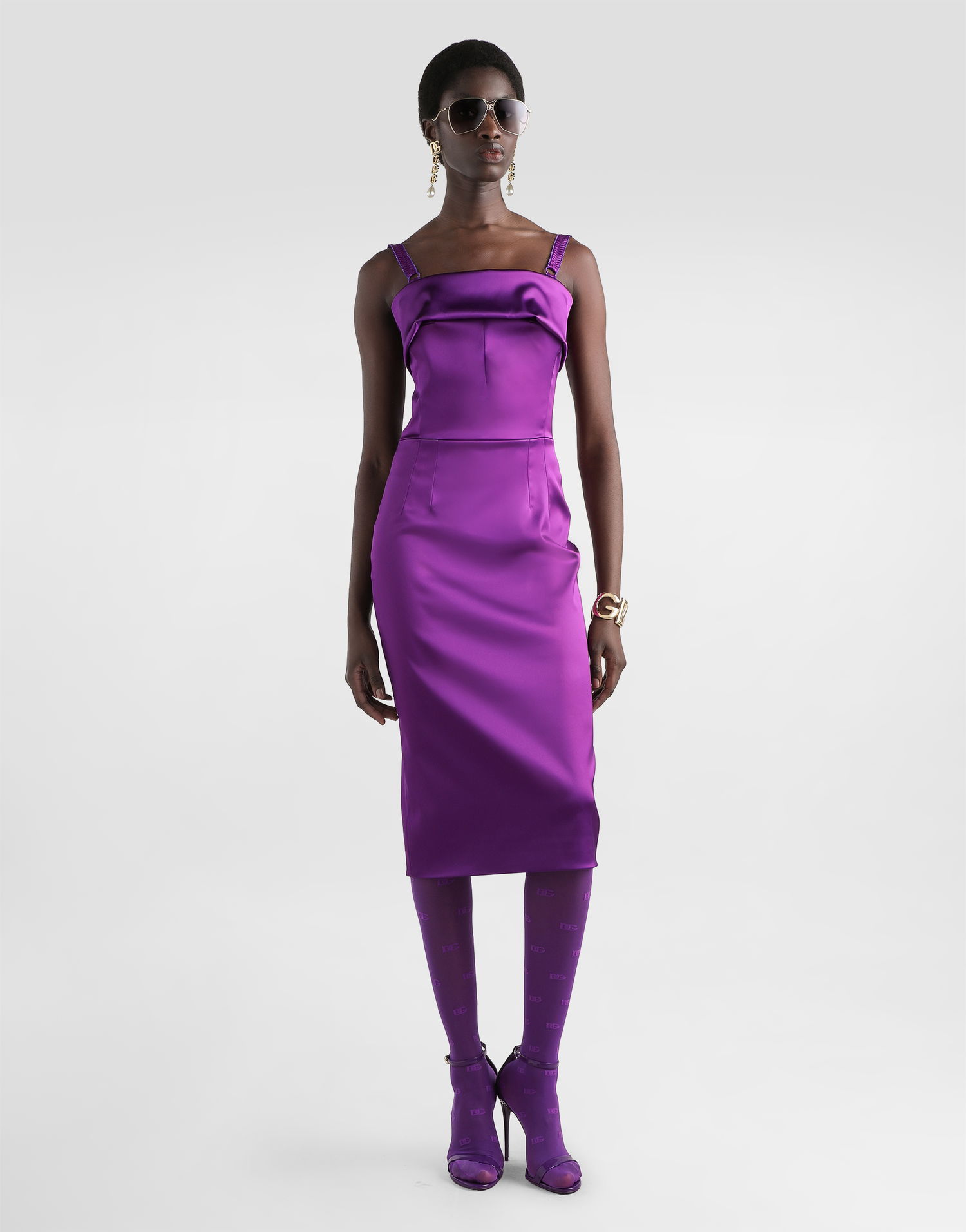 Kjole Dolce & Gabbana Dolce & Gabbana Fitted Satin Dress Lilla | F60AWTFURHMF0571, 1