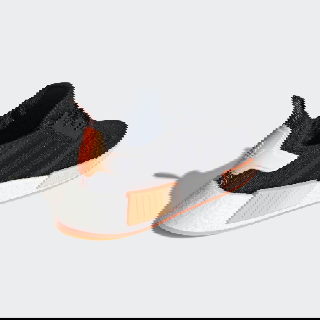 Sneakers og sko adidas Originals NMD_R1 Sort | GW9463, 1