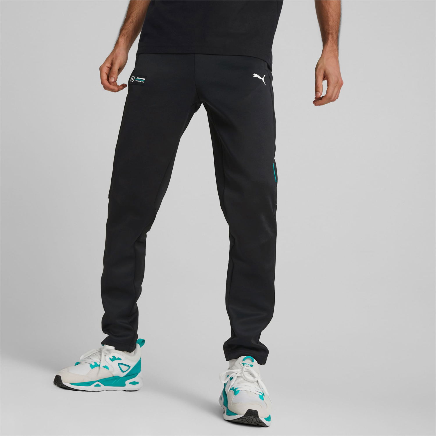 Joggingbukser Puma Mercedes AMG Petronas Motorsport Formel 1 MT7 Track Pants Sort | 534903_01, 0
