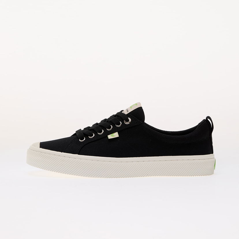 Sneakers og sko Cariuma W Oca Low Black Sort | 100103B01 W