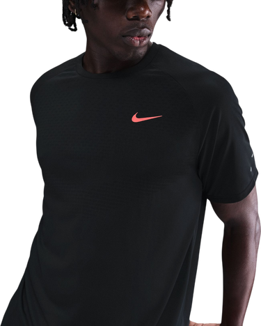T-shirt Nike Nike Stride T-Shirt Sort | hv2128-010, 1