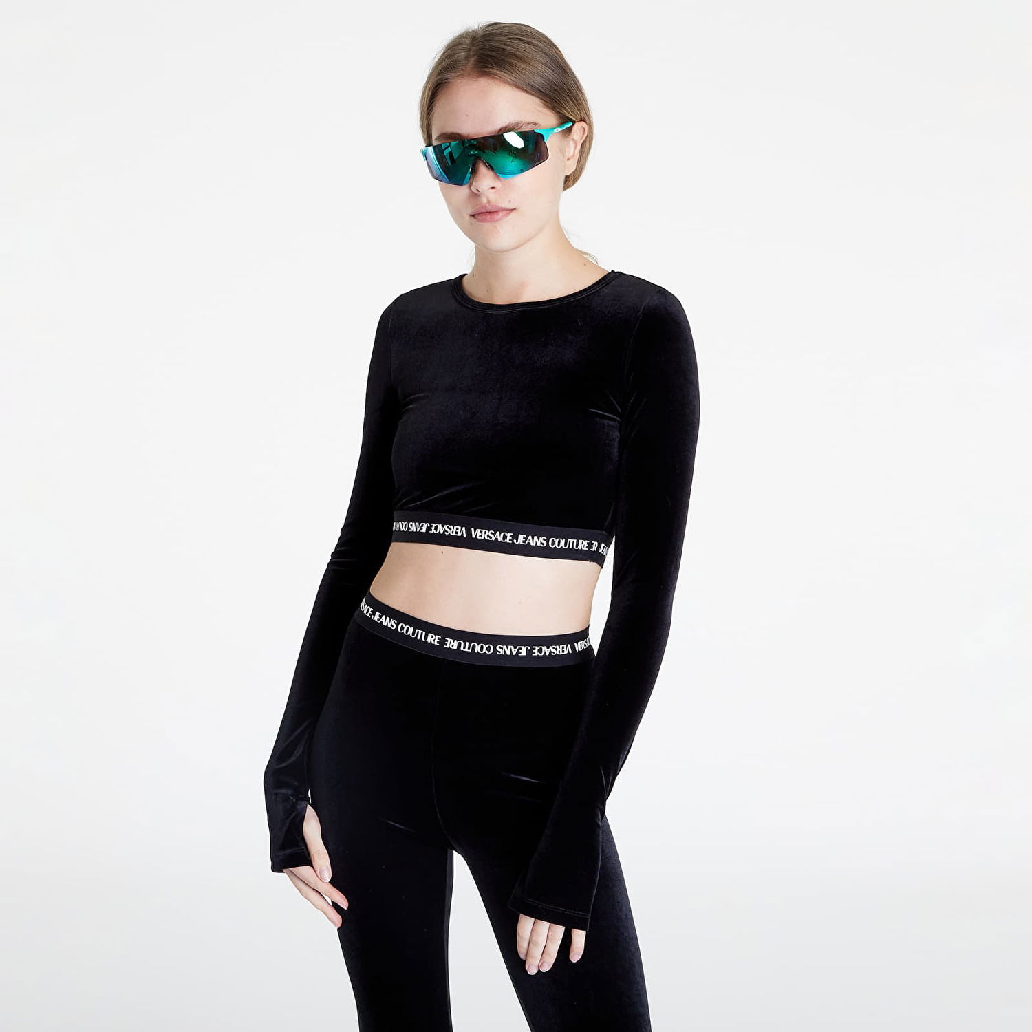 Crop top Versace Velvet Stretch T-Shirt Sort | 73HAH218J0008899, 0