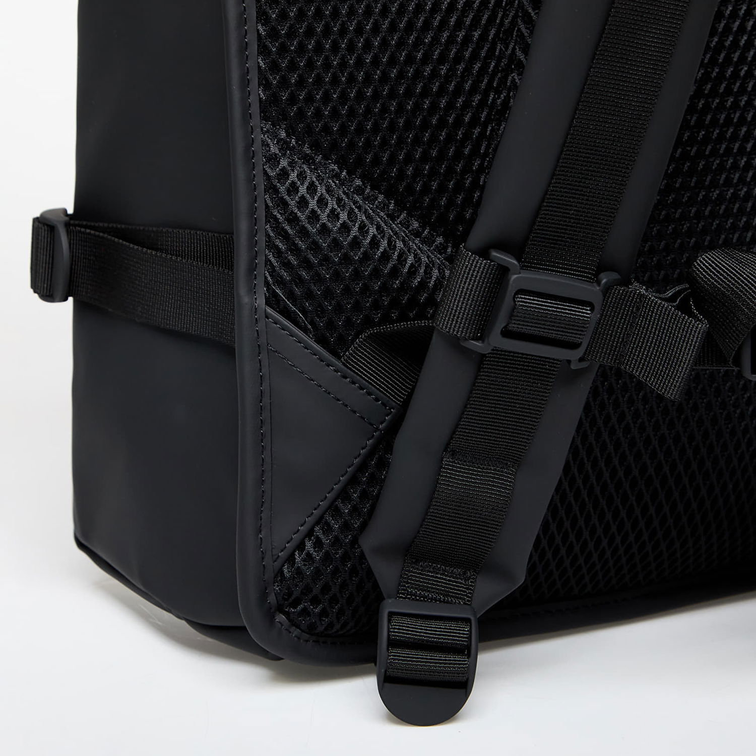 Rygsæk Rains Rolltop Rucksack Large W3 Black Sort | 14590 01 Black, 1