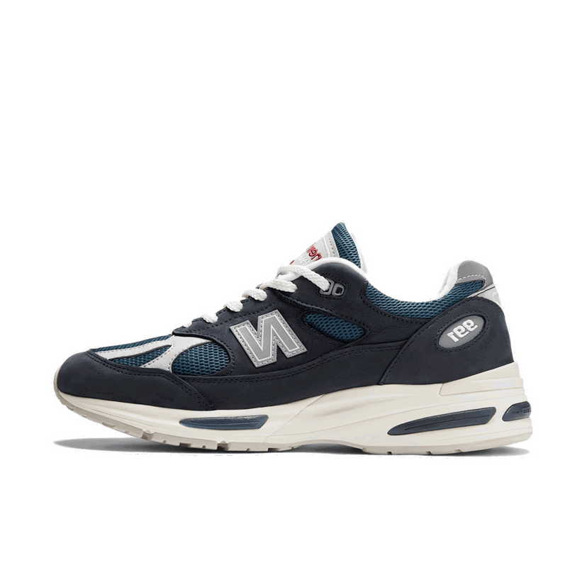 Sneakers og sko New Balance 991v2 Made in UK 'Total Eclipse' Sort | U991VN2
