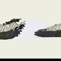 Yeezy 700 "Geode"
