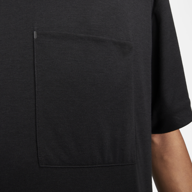 T-shirt Nike Sportswear Tech Pack Dri-FIT Short-Sleeve Top Sort | FB7392-010, 4