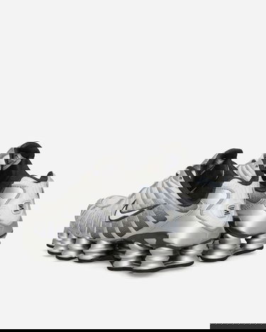 Sneakers og sko Nike Shox TL Metalisk | IH4466-095, 4