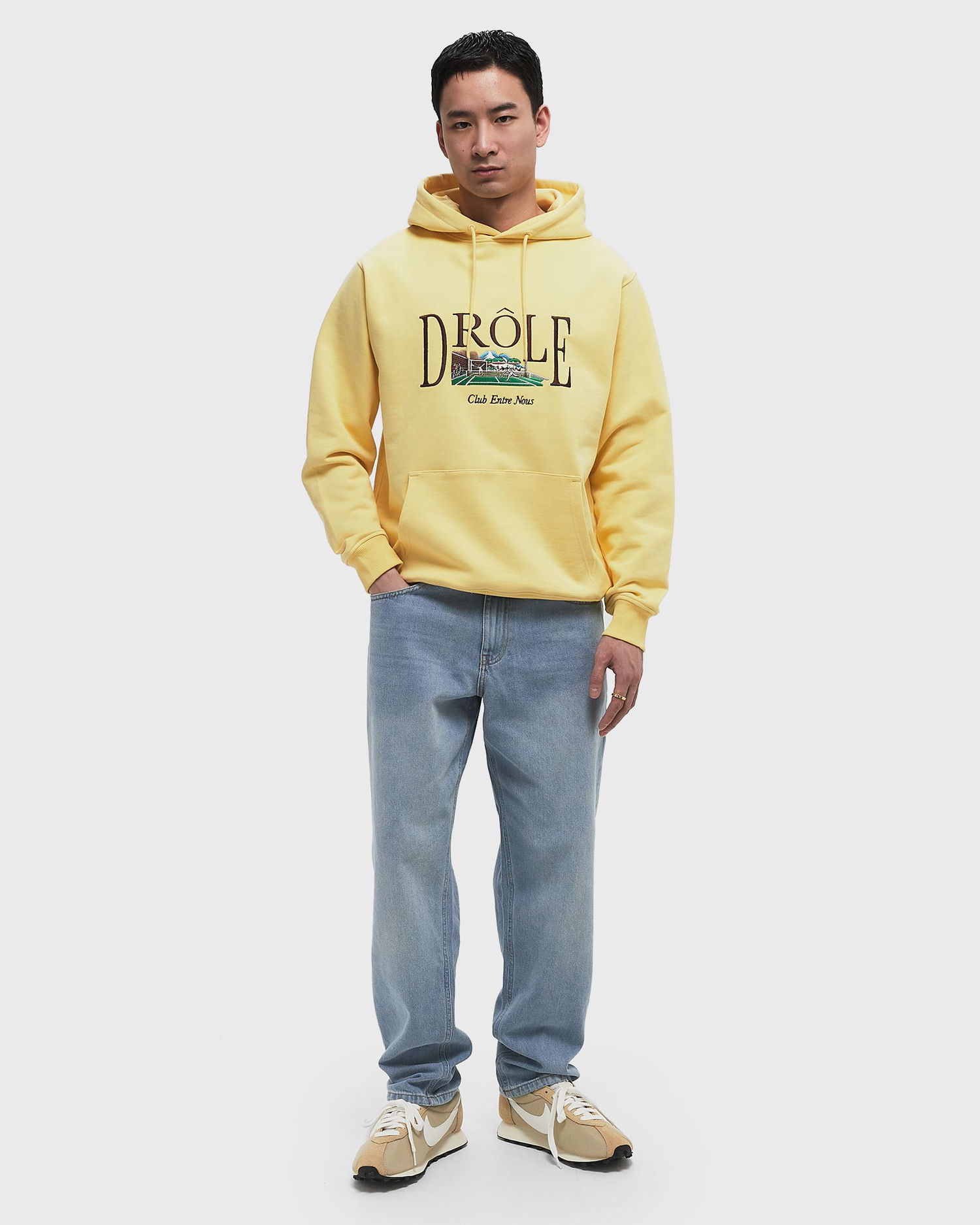 Sweatshirt Drôle de Monsieur Drôle de Monsieur Le Tennis Court Hoodie XXL Gul | G-HO176-CO127-LYL, 1