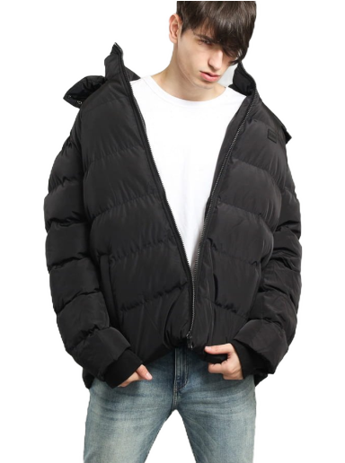 Puffer jakke Urban Classics Hooded Puffer Jacket Sort | TB1807 černá