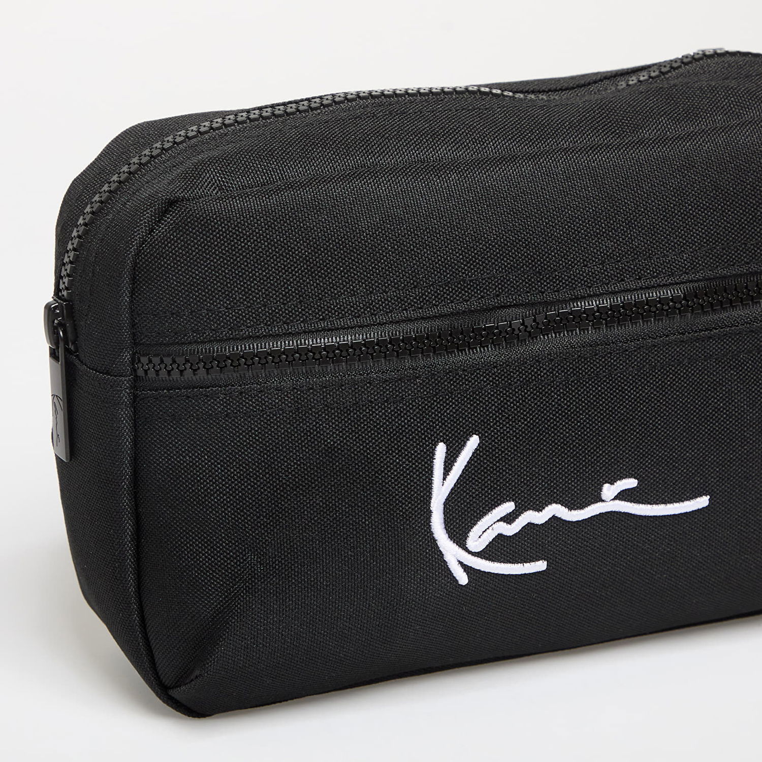 Taljetaske Karl Kani Hip pack Signature Essential Hip Bag Black Sort | KA-BG041-001-01, 1