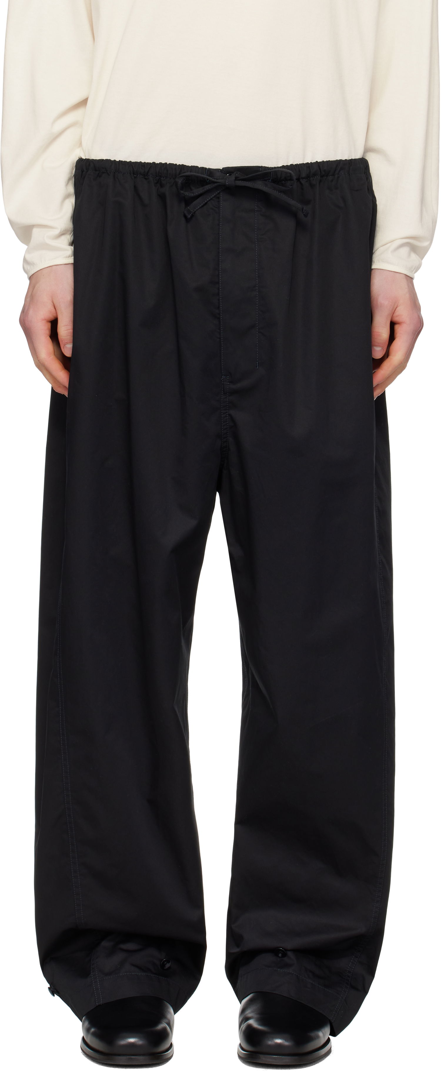 Joggingbukser LEMAIRE Lemaire Twisted Over Trousers Sort | PA1192 LF1207, 0