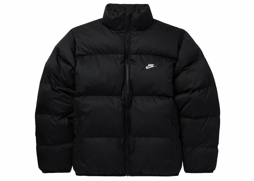 Puffer jakke Nike Sportswear Club Puffer Jacket Sort | FB7369-010