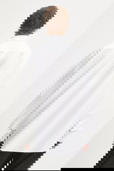 Skjorte Fiorucci Angel Patch Relaxed Fit Button-Up Shirt with Classic Collar Hvid | W02SMTLO055CO01WH01, 2