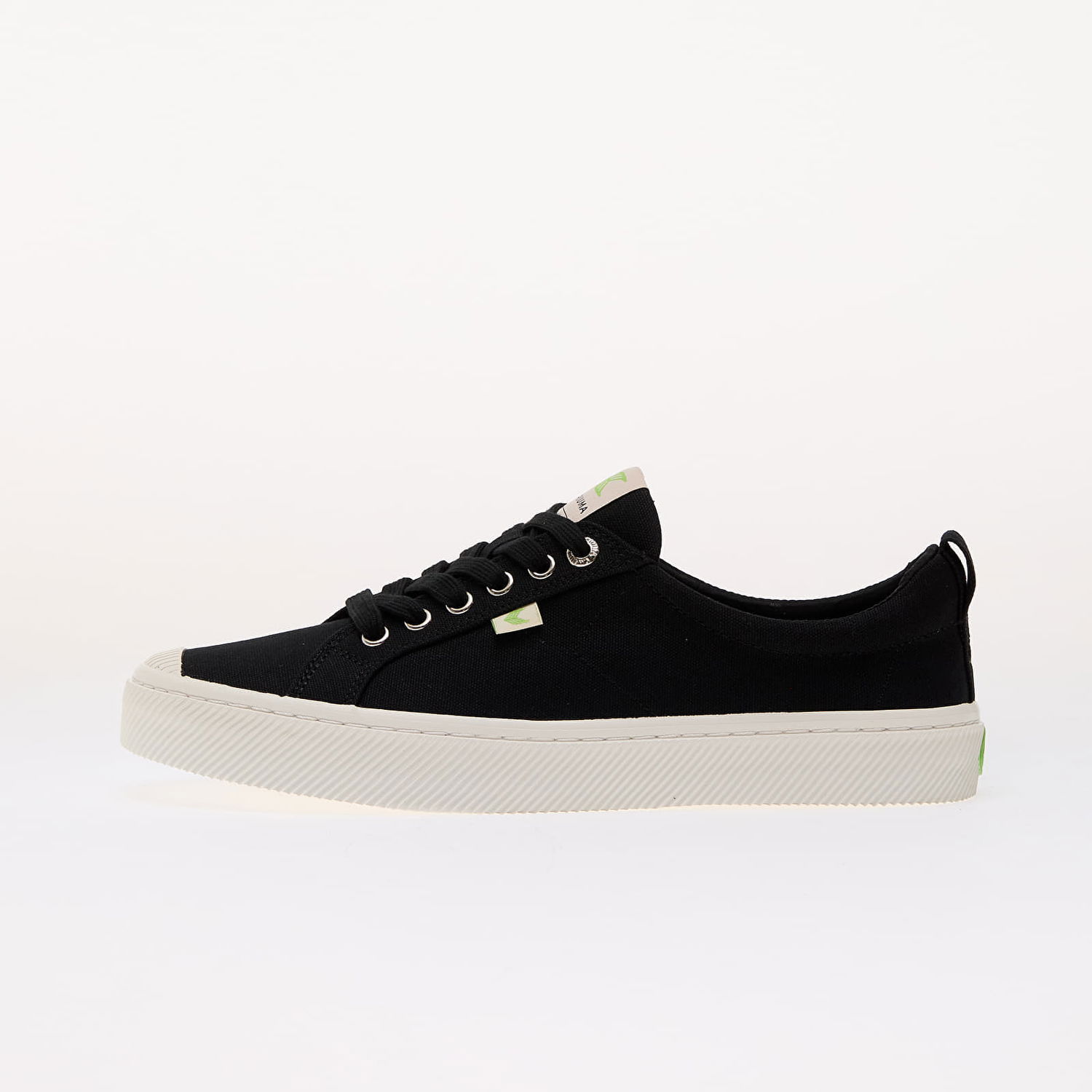 Sneakers og sko Cariuma Oca Low Black Sort | 100103B01 M, 0