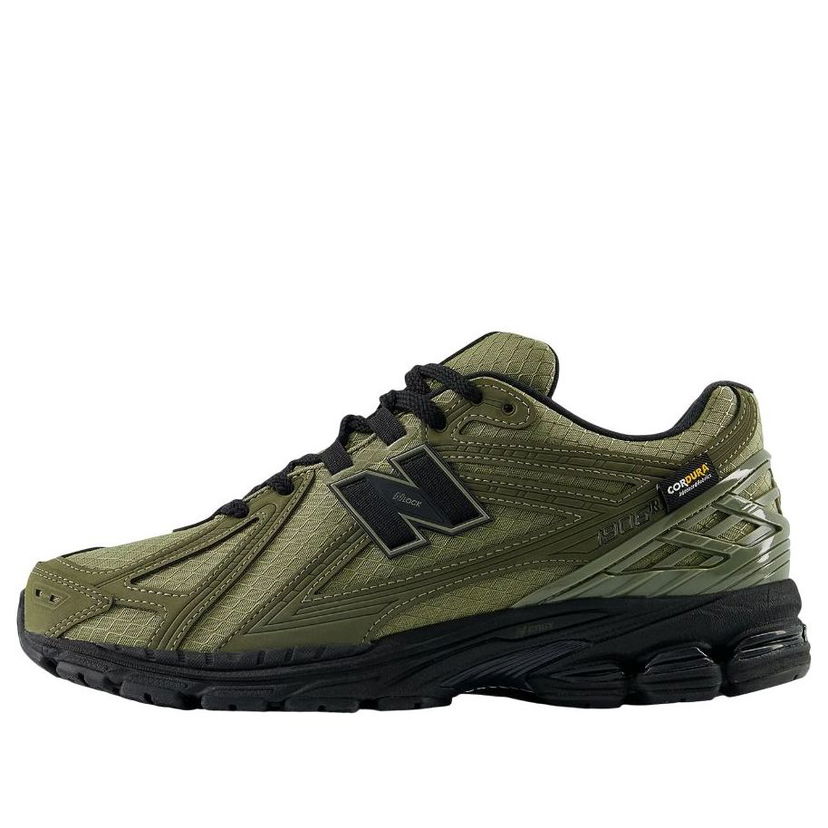 Sneakers og sko New Balance 1906R Dark Camo Grøn | M1906RWA