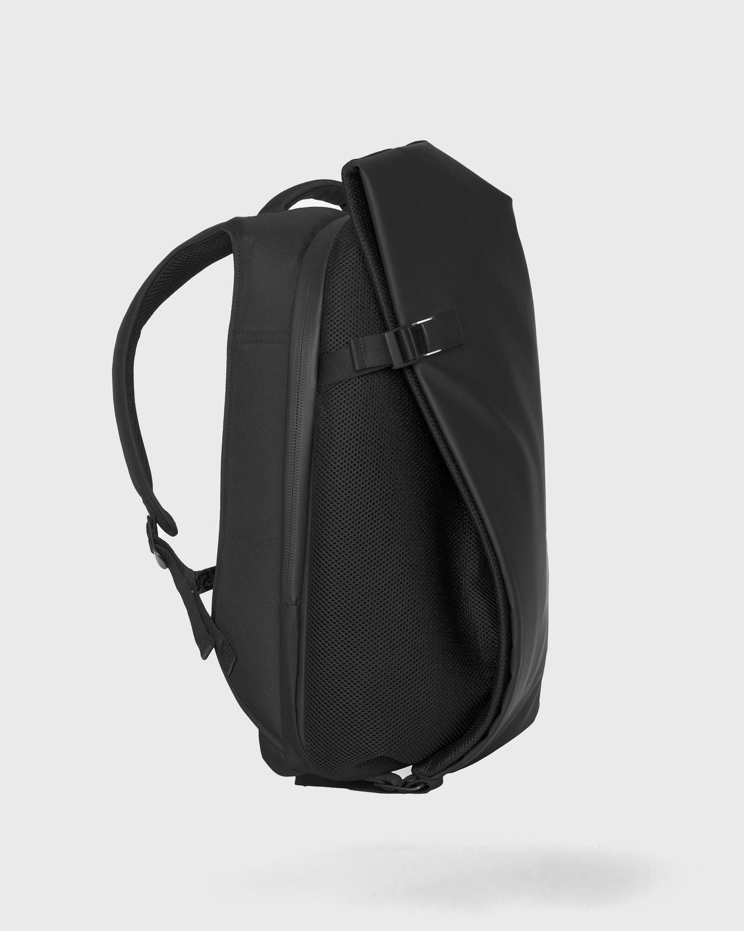 Rygsæk côte&ciel Isar Medium Sort | 4897099590781, 1